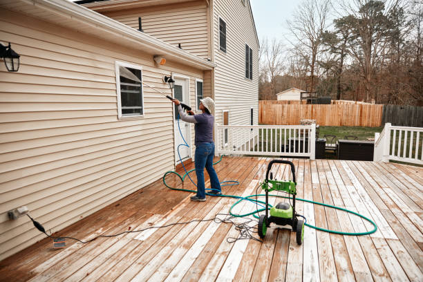 Fence Pressure Washing in Harvard, IL